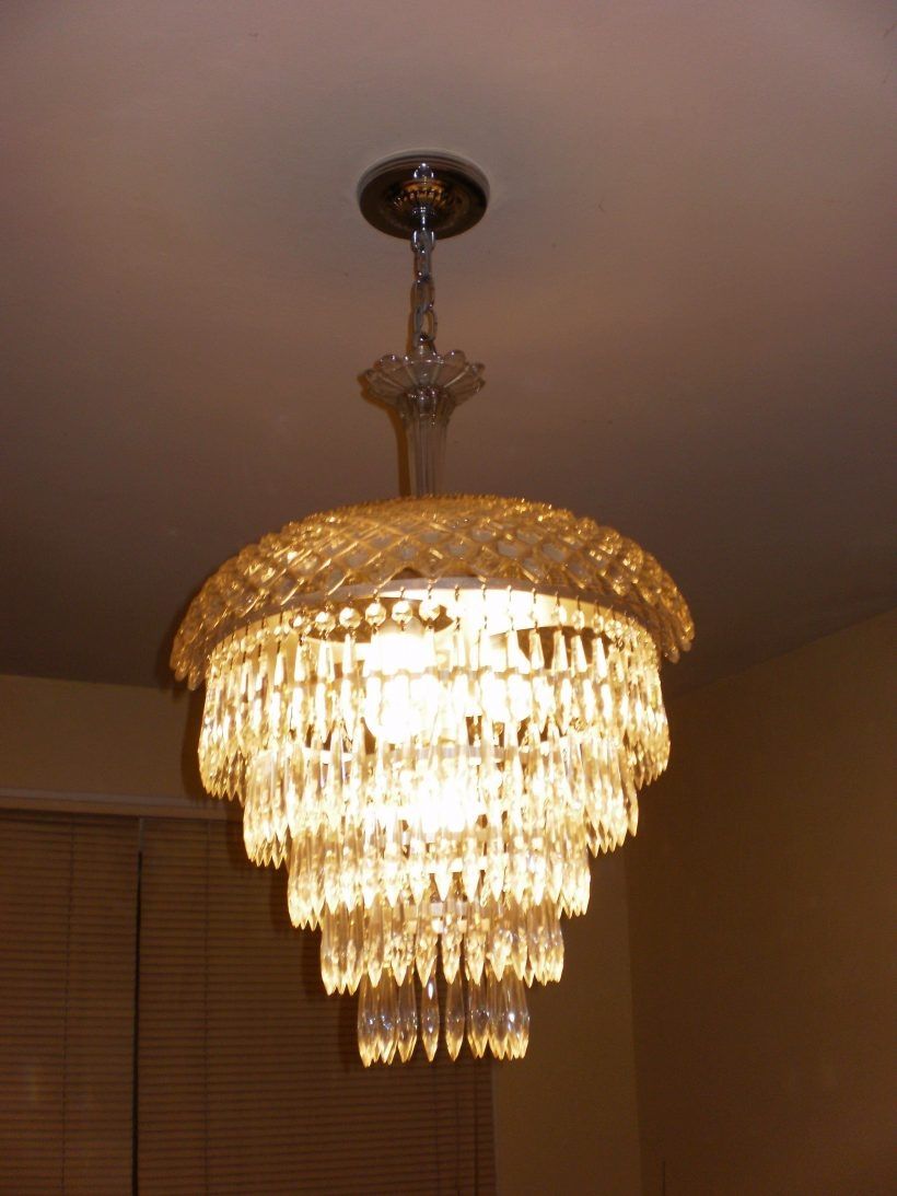 Featured Photo of 12 Ideas of Trendy Chandeliers