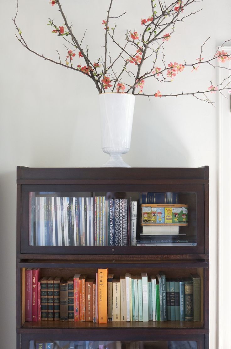 Best 25 Traditional Bookshelves Ideas On Pinterest For Traditional Bookshelf (Photo 7 of 15)