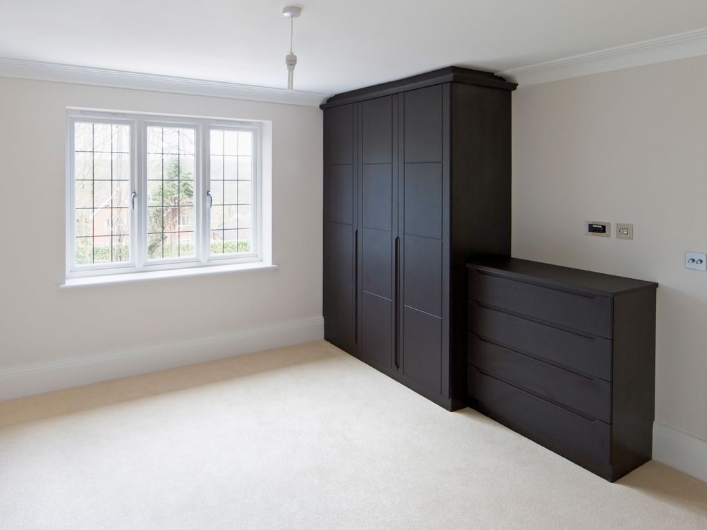 Built In Wardrobes Custom Fitted Wardrobes In Dublin Intended For Dark Wardrobes (View 3 of 15)