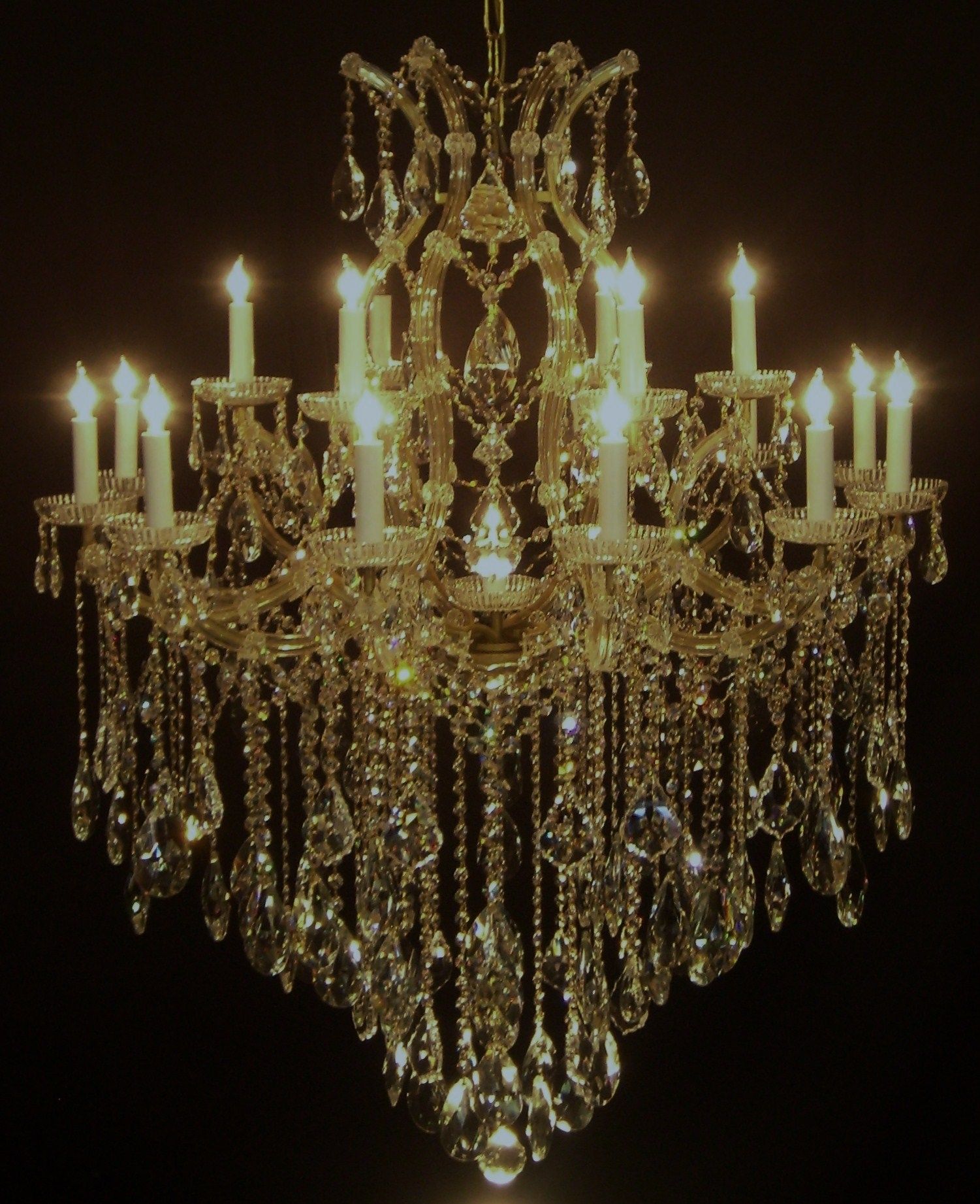Chandeliers Mortons Antiques With Regard To Italian Chandeliers (View 9 of 12)