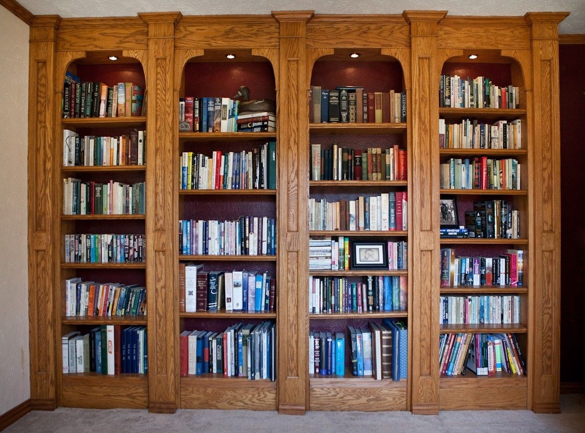 Custom Built In Oak Bookshelves Lone Star Artisans Custommade Within Oak Bookshelves (Photo 1 of 15)