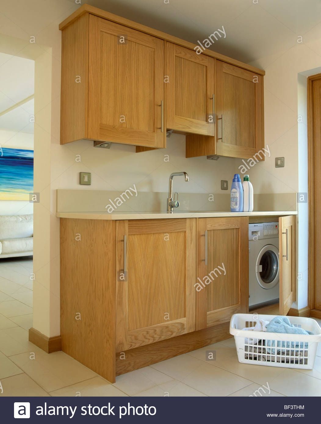 Fitted Oak Cupboards Concealing Washing Machine In Utility Room Regarding Oak Cupboards (View 6 of 12)