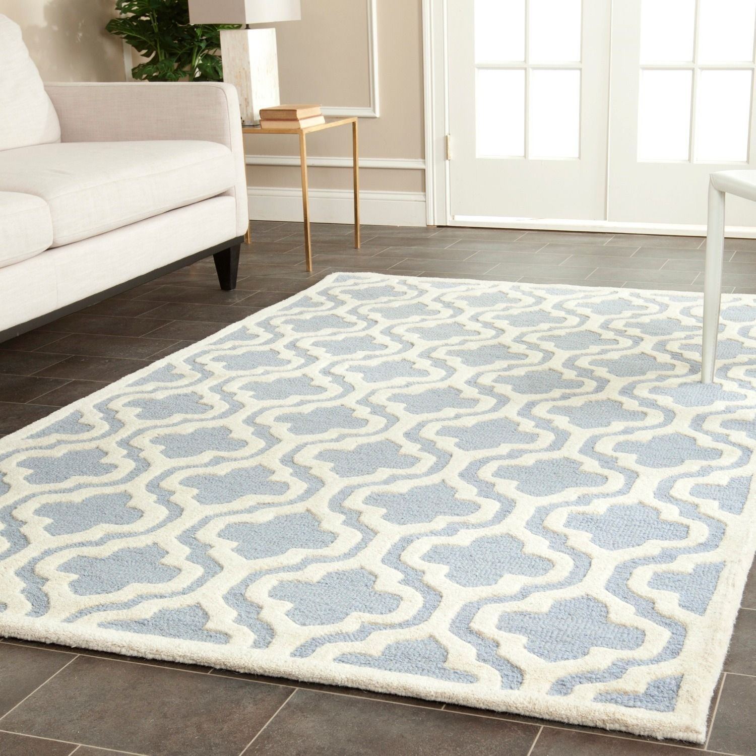 Featured Photo of 2024 Popular Wool Area Rugs 10×14