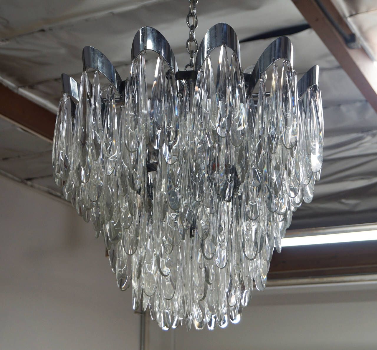 Glamorous Ultra Modern Chandelier 40 For Home Design Modern With Regarding Ultra Modern Chandelier (View 5 of 12)