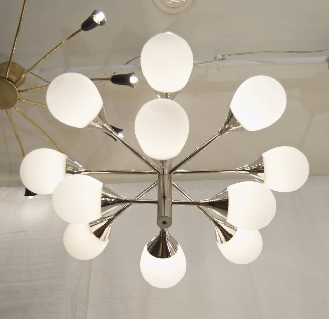 Globe Chandeliers Home Design Ideas Pertaining To Globe Chandeliers (View 11 of 12)