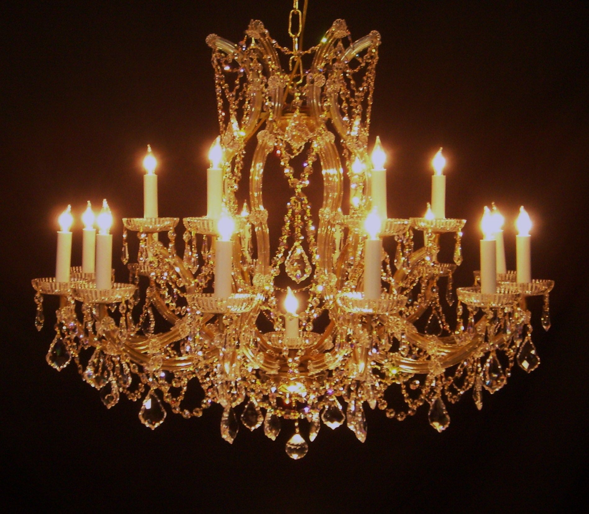 Italian Chandelier Styles Interior Lighting Inspiration Home Designs With Italian Chandeliers Style (Photo 3 of 12)