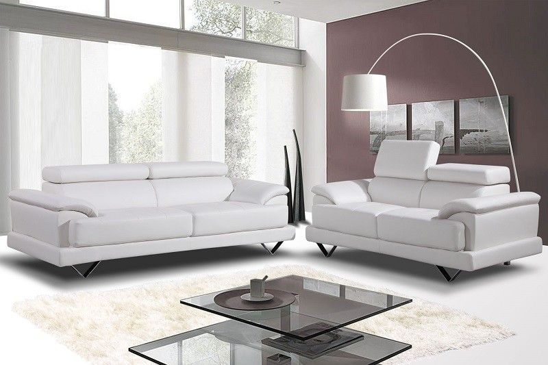 Sofa Fancy White Leather Sofas 2017 Collection White Couches For For White Leather Sofas (Photo 10 of 15)