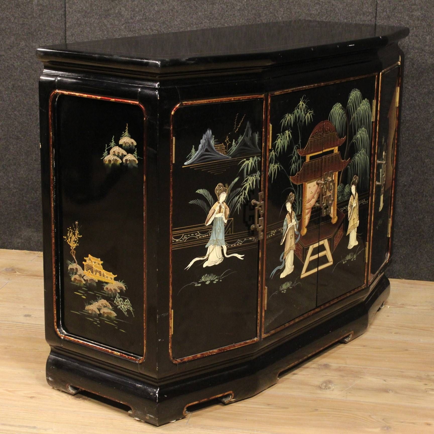 20th Century French Lacquered And Painted Chinoiserie Sideboard (c Within Chinoiserie Sideboard (Photo 8 of 20)