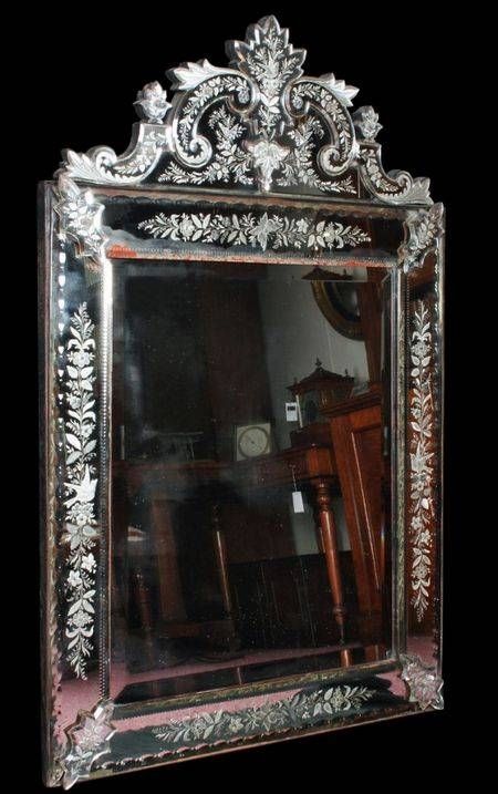44 Best Beautiful Mirrors Images On Pinterest | Venetian Mirrors Within Where To Buy Vintage Mirrors (View 11 of 30)