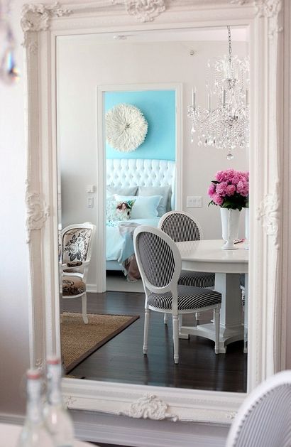 Baroque Floor Mirror Design Ideas Regarding White Baroque Floor Mirrors (Photo 1 of 20)