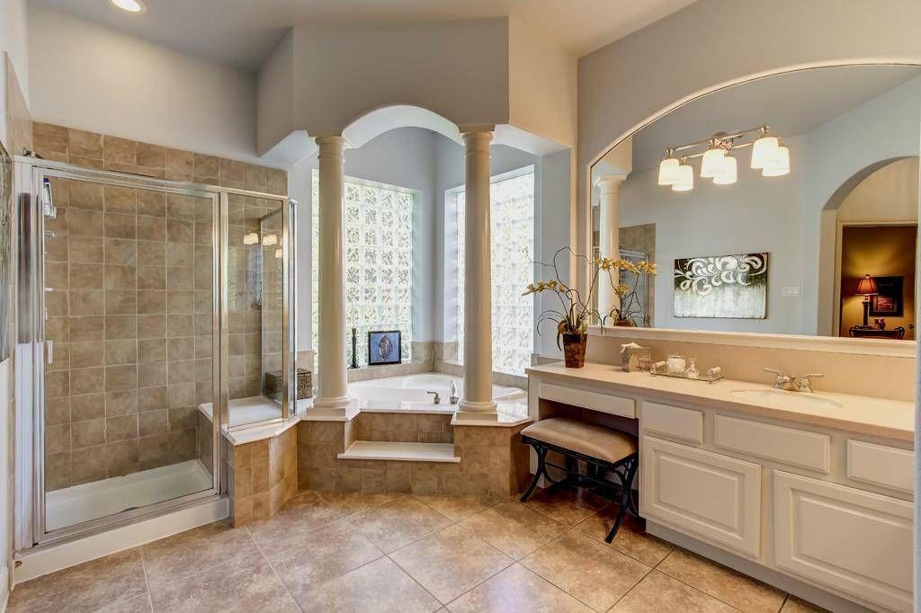 Bathroom White Arched Bathroom Mirrors Pictures, Decorations Pertaining To Arched Bathroom Mirrors (Photo 17 of 20)