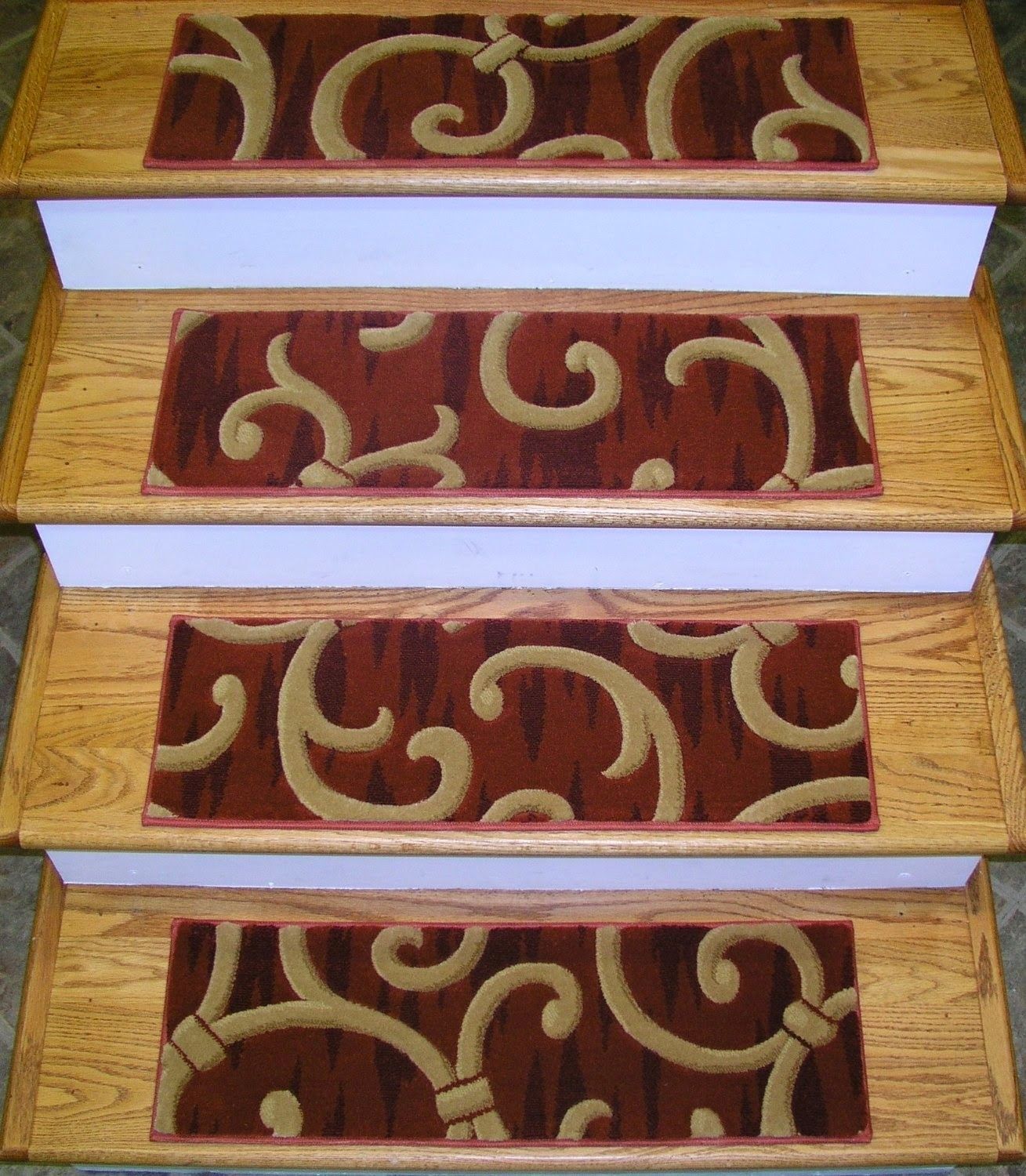Carpet Stair Treads Pertaining To Stairway Carpet Treads (View 11 of 20)