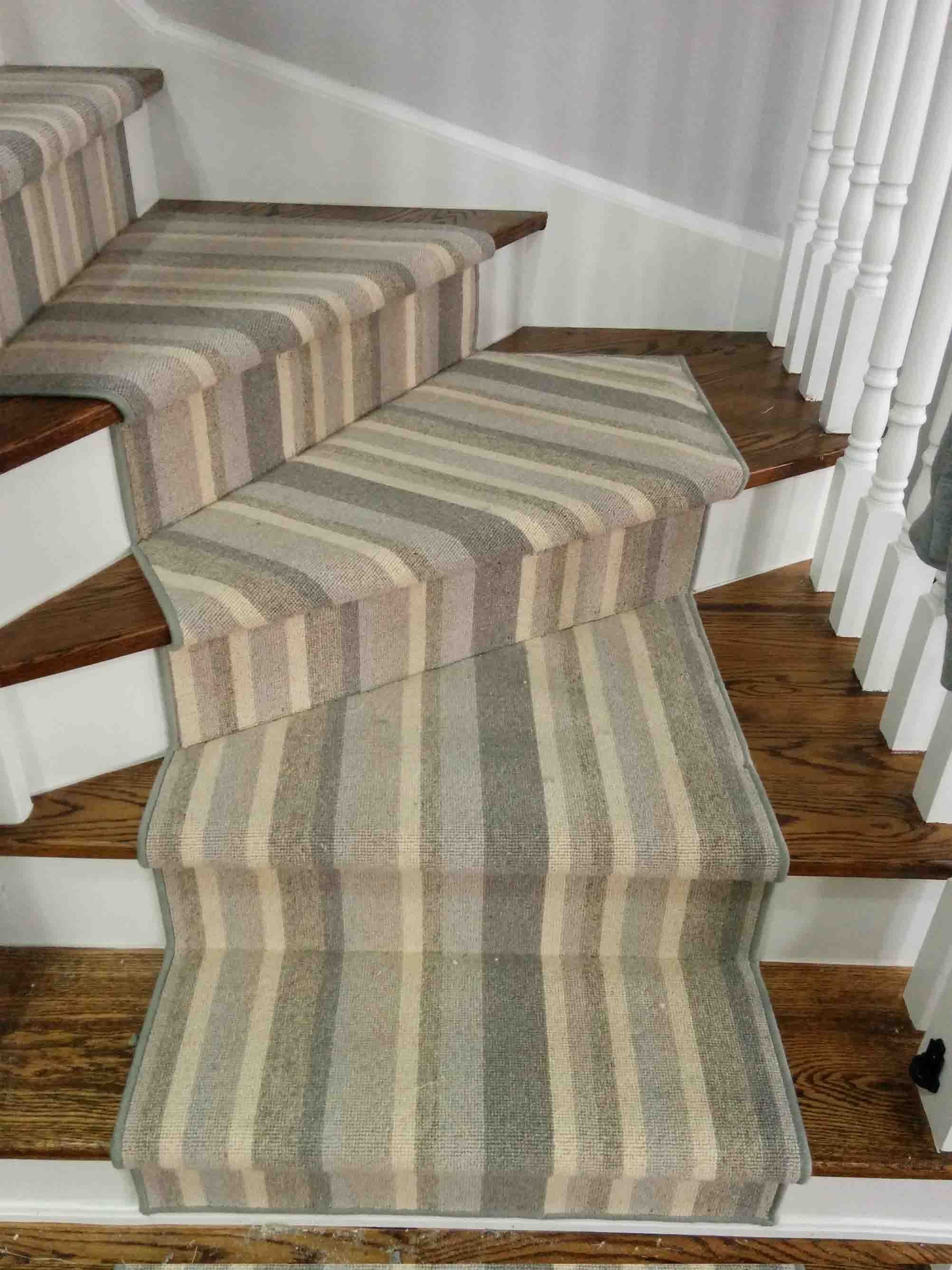 Decor Stairs Carpet Runners Carpet Runners For Stairs Intended For Carpet Runners For Stairs And Hallways (Photo 18 of 20)