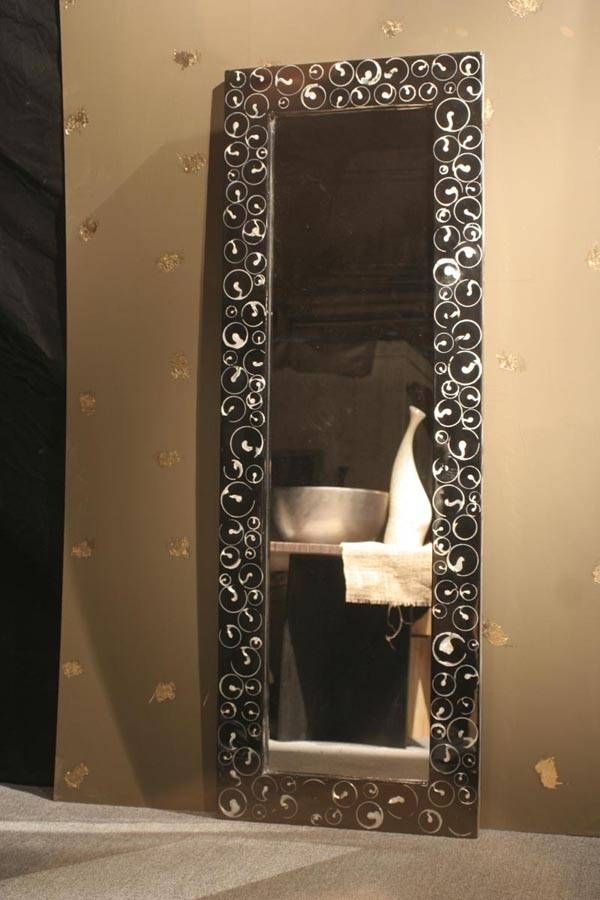 Decorative Large Wall Mirrors : Large Decorative Mirrors With With Regard To Large Brown Mirrors (Photo 12 of 30)