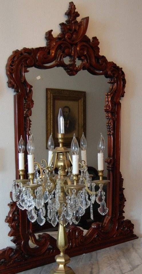 How To Determine The Value Of An Old Mirror | Hobbylark Throughout Large Gilt Mirrors (Photo 3 of 20)
