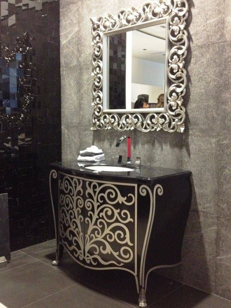 Large Decorative Wall Mirrors | Decorating Ideas With Large Ornate Wall Mirrors (Photo 27 of 30)