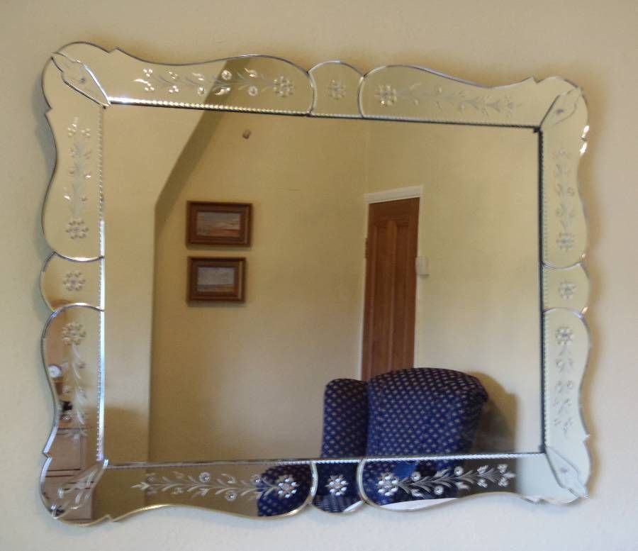Large Rectangular Venetian Style Mirror – Landscape/portrait In In Large Landscape Mirrors (Photo 15 of 20)