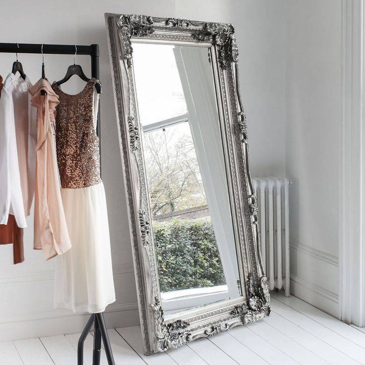 Featured Photo of The 15 Best Collection of Free Standing Shabby Chic Mirrors