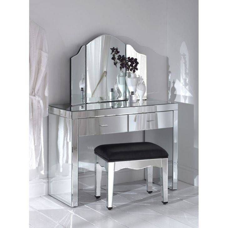 Retro Black Vanity Table With Drawers And Black Wooden Frame Regarding Antique Small Mirrors (View 20 of 20)