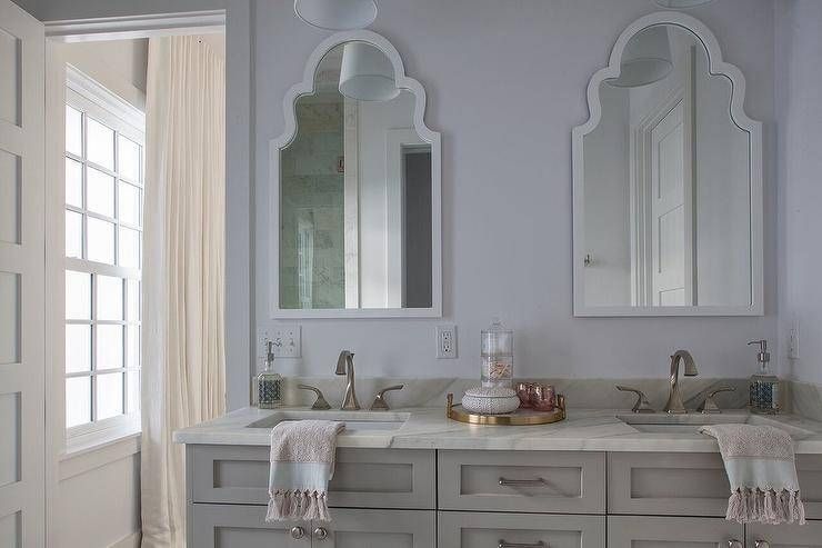 White Arch Vanity Mirror Design Ideas In White Arch Mirrors (View 10 of 30)