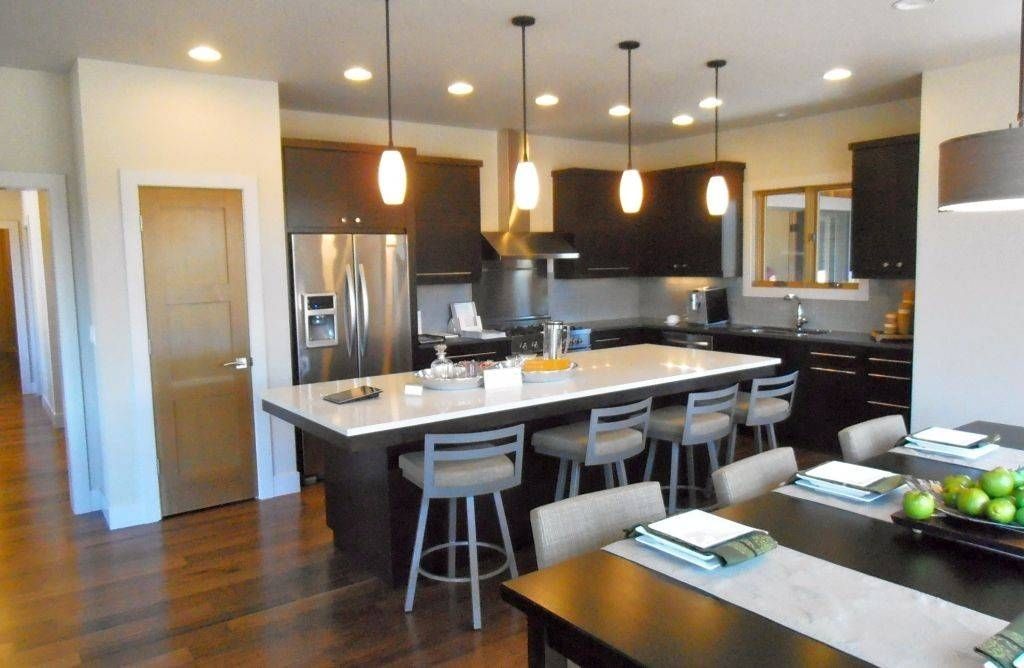 Mini Pendant Lights Above Island : Different Ways To Hang Mini With Mini Pendant Lighting For Kitchen Island (View 2 of 15)