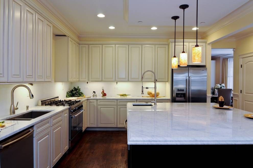 Pendant Lights For Kitchen Island (View 6 of 15)