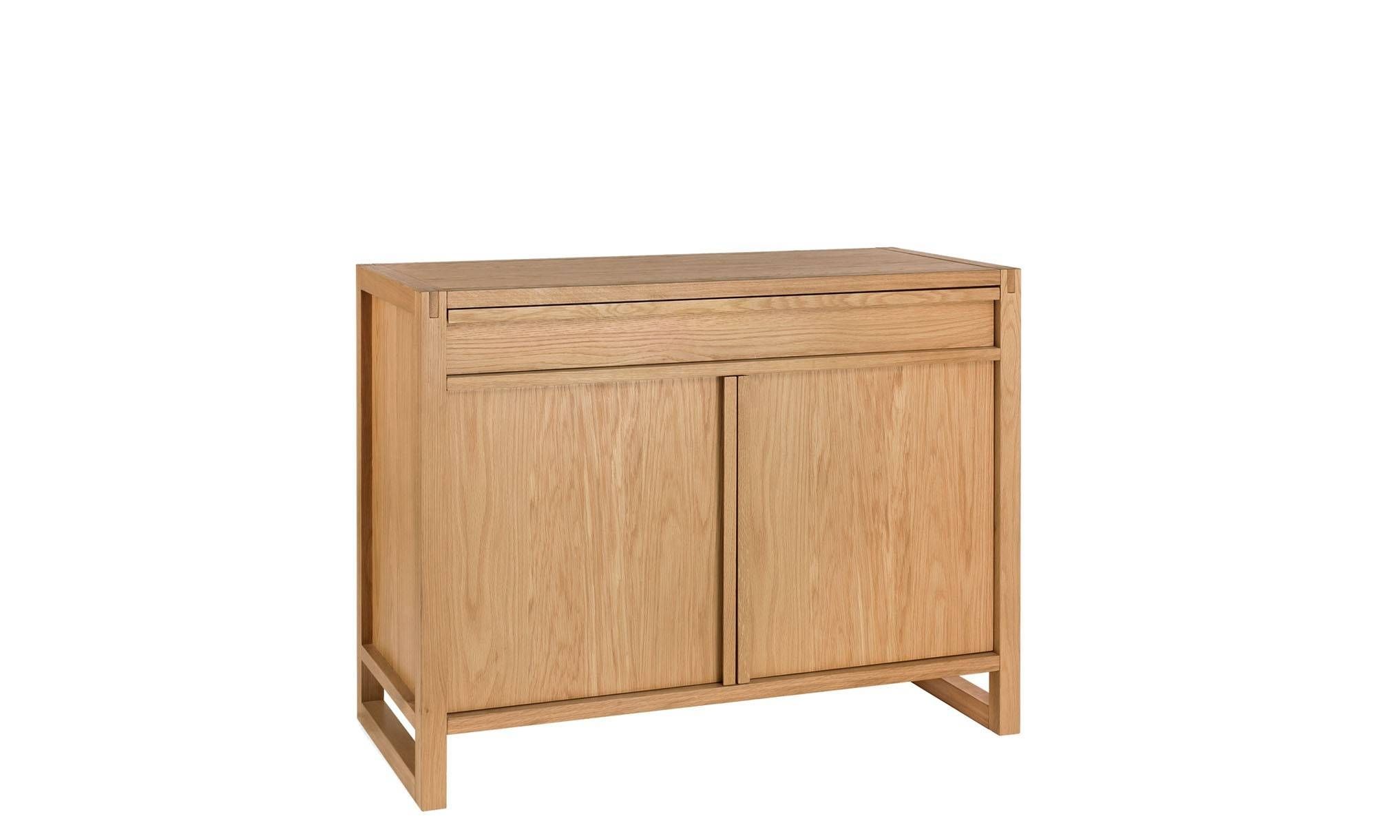 Featured Photo of 2024 Popular Contemporary Oak Sideboards