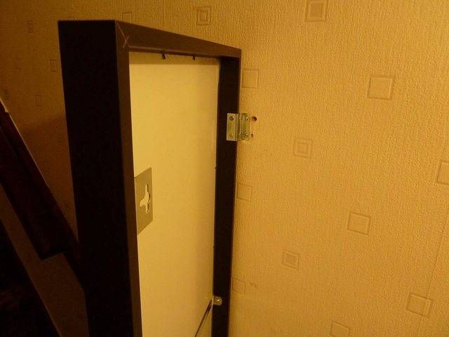 Mounting – Can I Use A Magnet To Make A Hinged Mirror Stick To The With Regard To Hinged Wall Mirrors (Photo 1 of 15)