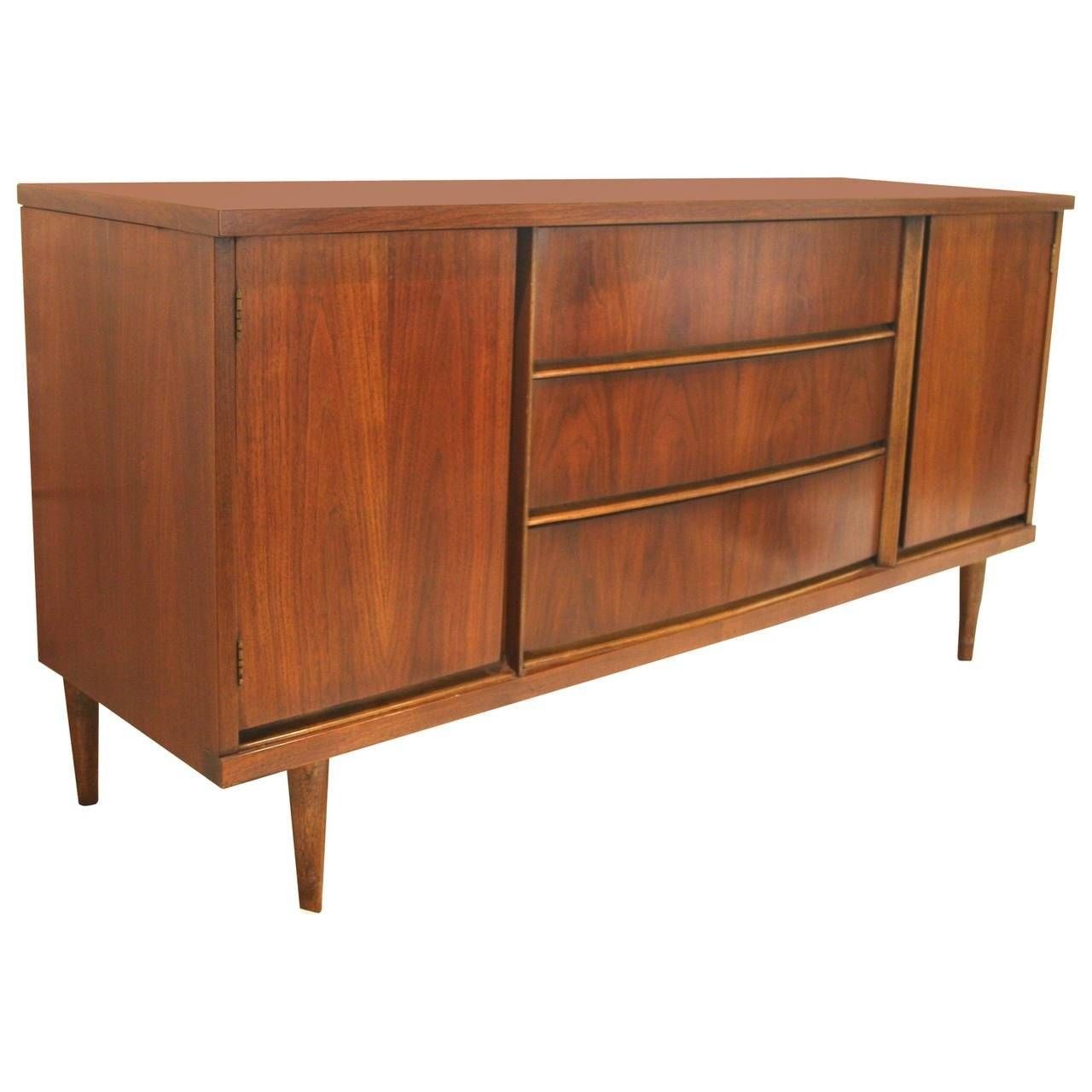 Mid Century Modern Walnut Buffet Or Credenzabassett, C. 1960 For Best And Newest Mid Century Modern Sideboards (Photo 15 of 15)