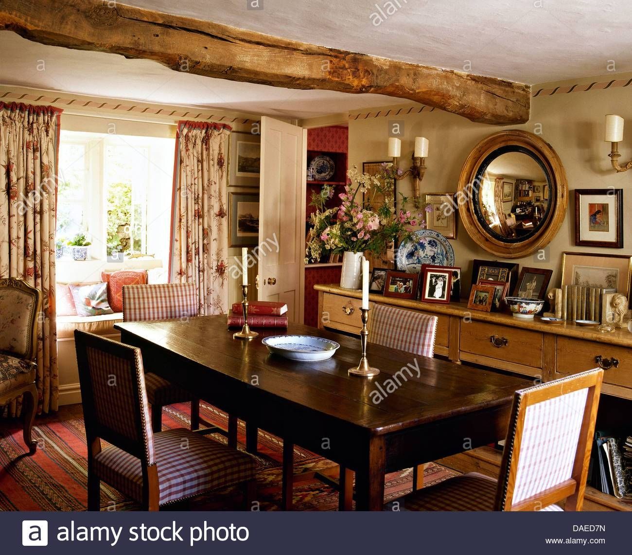 Mirror Over Dining Room Table – [peenmedia] For Best And Newest Mirror Over Sideboards (Photo 9 of 15)