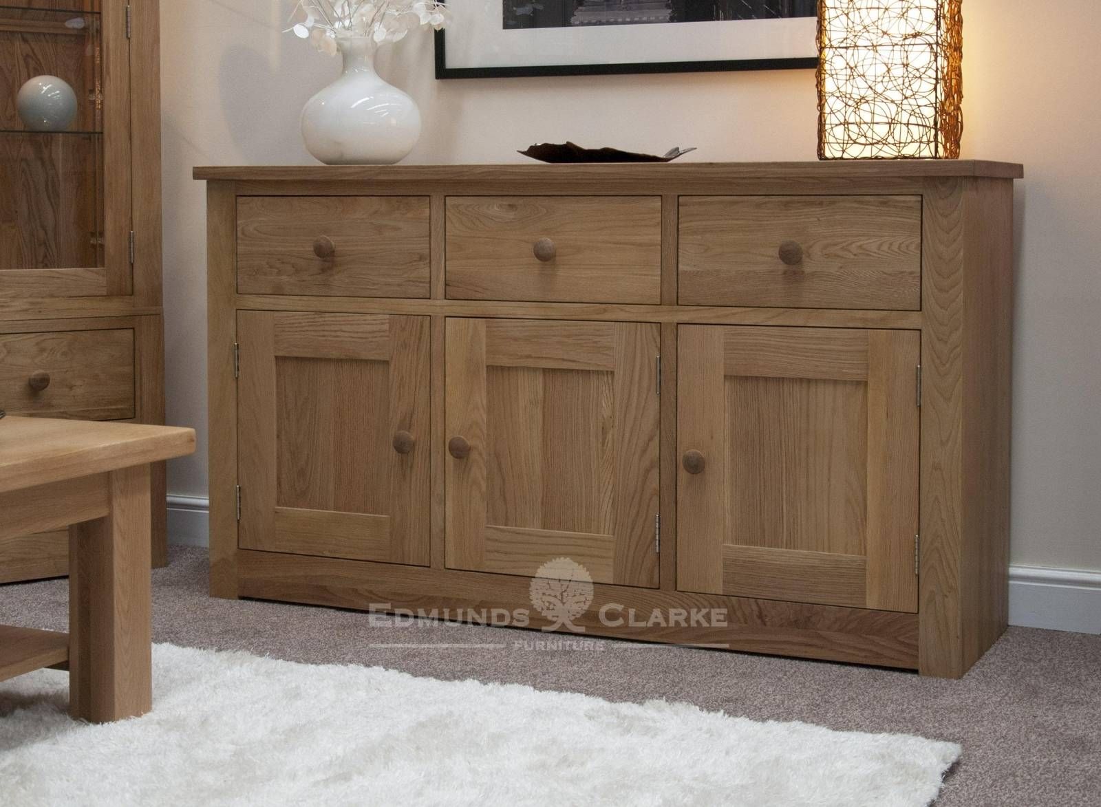 Oak Large Sideboard – Oak Sideboards For The Kitchen, Dining Room With Most Popular Lounge Sideboards (View 3 of 15)