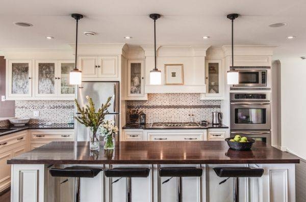 Featured Photo of 15 Best Ideas Pendant Lights for Kitchen