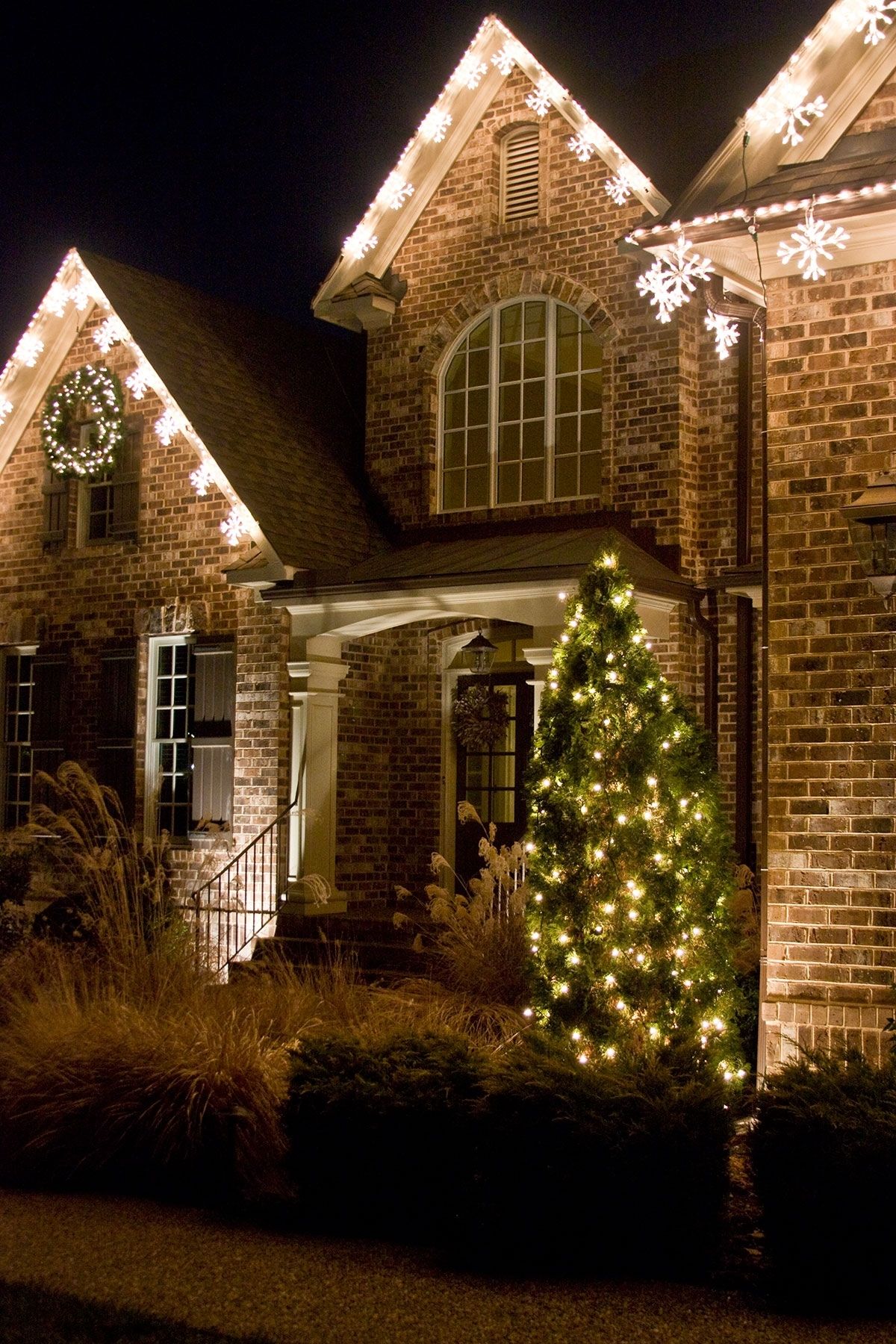 Diy : Outdoor Lighting Perspectives Brighten Your Trees And Shrubs For Ireland Outdoor Lighting (Photo 12 of 15)
