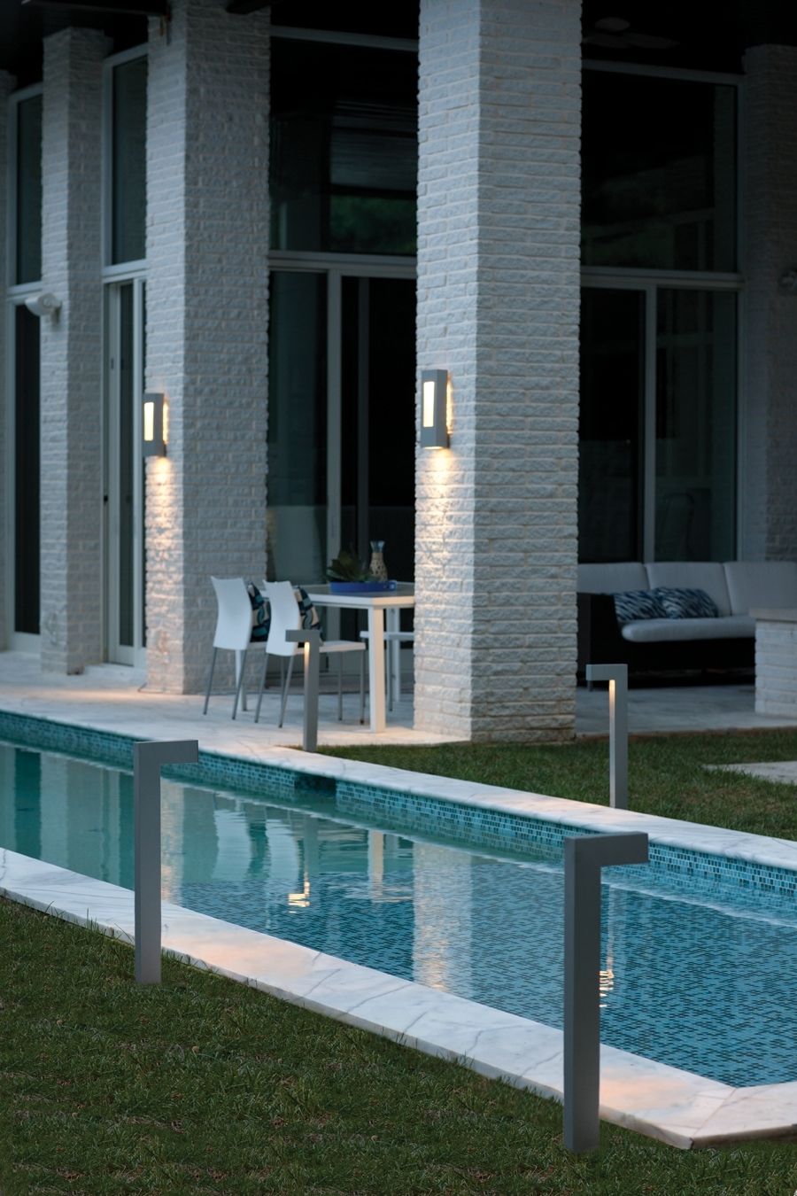 Hinkley Lighting Atlantis Collection Led Outdoor Lanterns And With Hinkley Lighting For Modern Garden (View 4 of 15)
