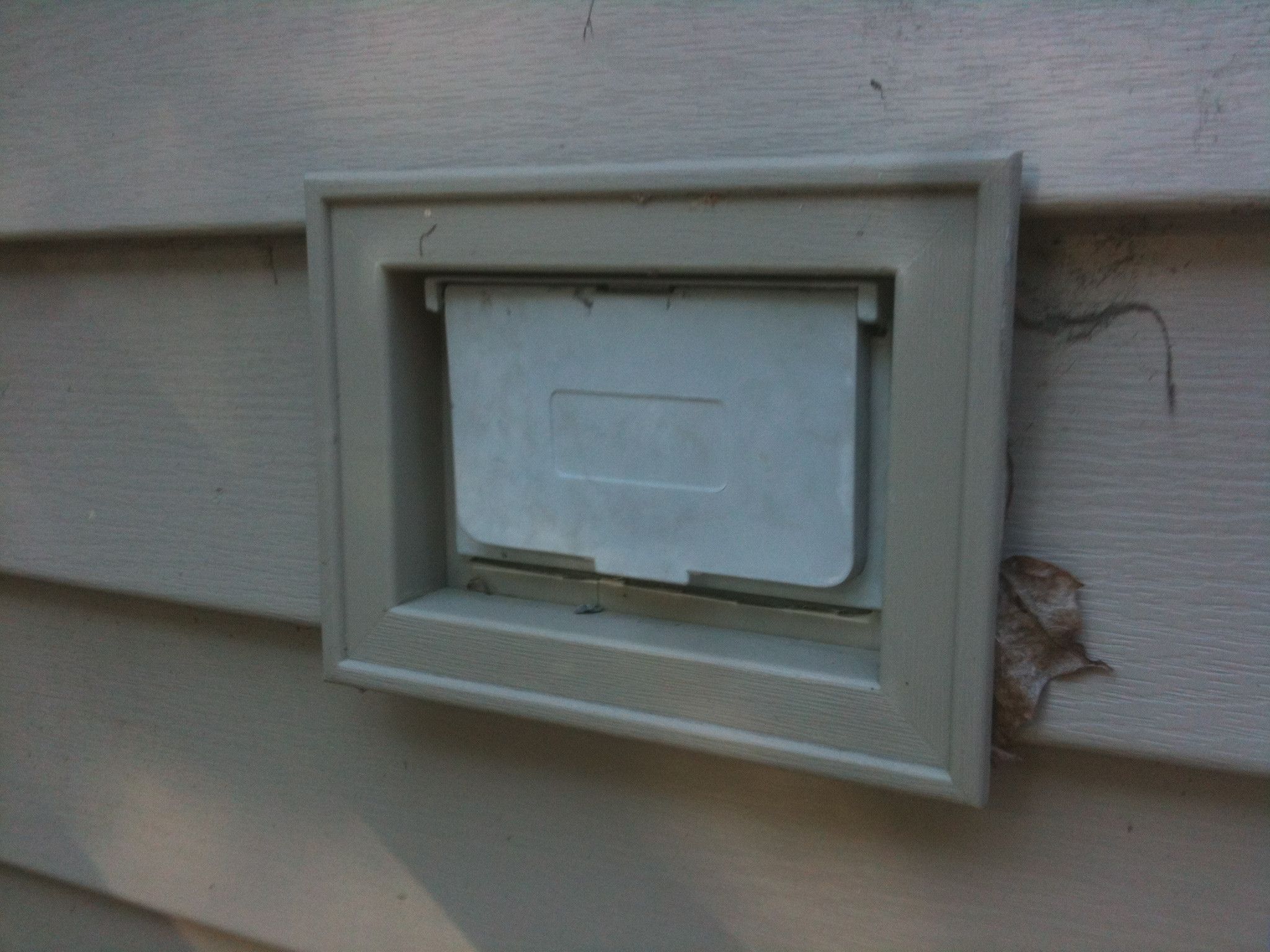 How Do I Install An Outdoor Receptacle Box On Vinyl Siding? – Home With Regard To Hanging Outdoor Lights On Vinyl Siding (Photo 13 of 15)