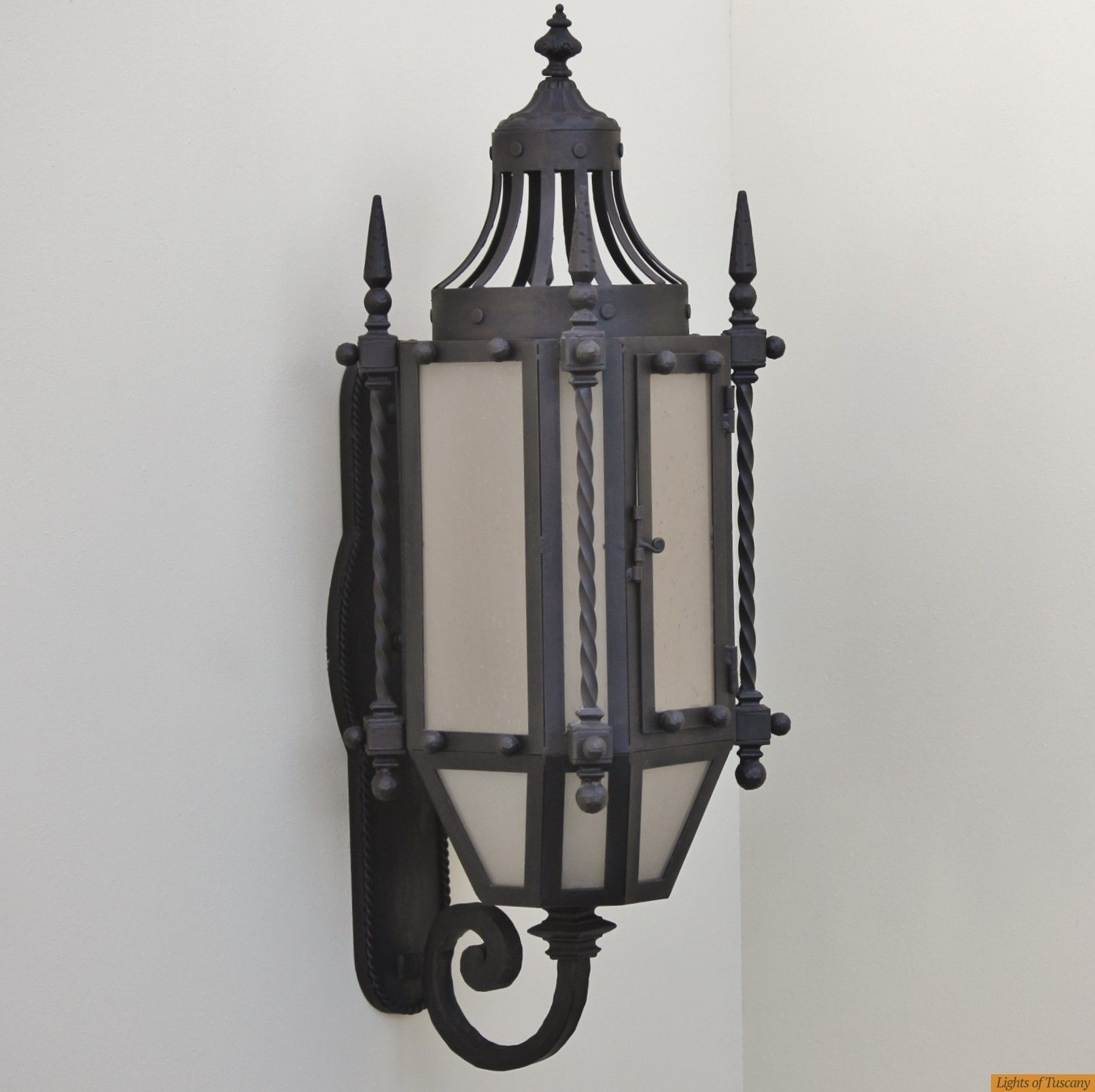 Lights Of Tuscany 7048 3 Wrought Iron Gothic/ Medieval Style Wall In Gothic Outdoor Wall Lighting (View 2 of 15)