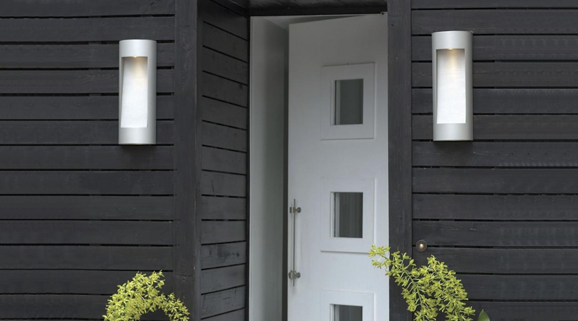 Outdoor Lighting Ideas Ways To Light Your Outdoors At Lumens Com With Modern Outdoor Hinkley Lighting (View 10 of 15)