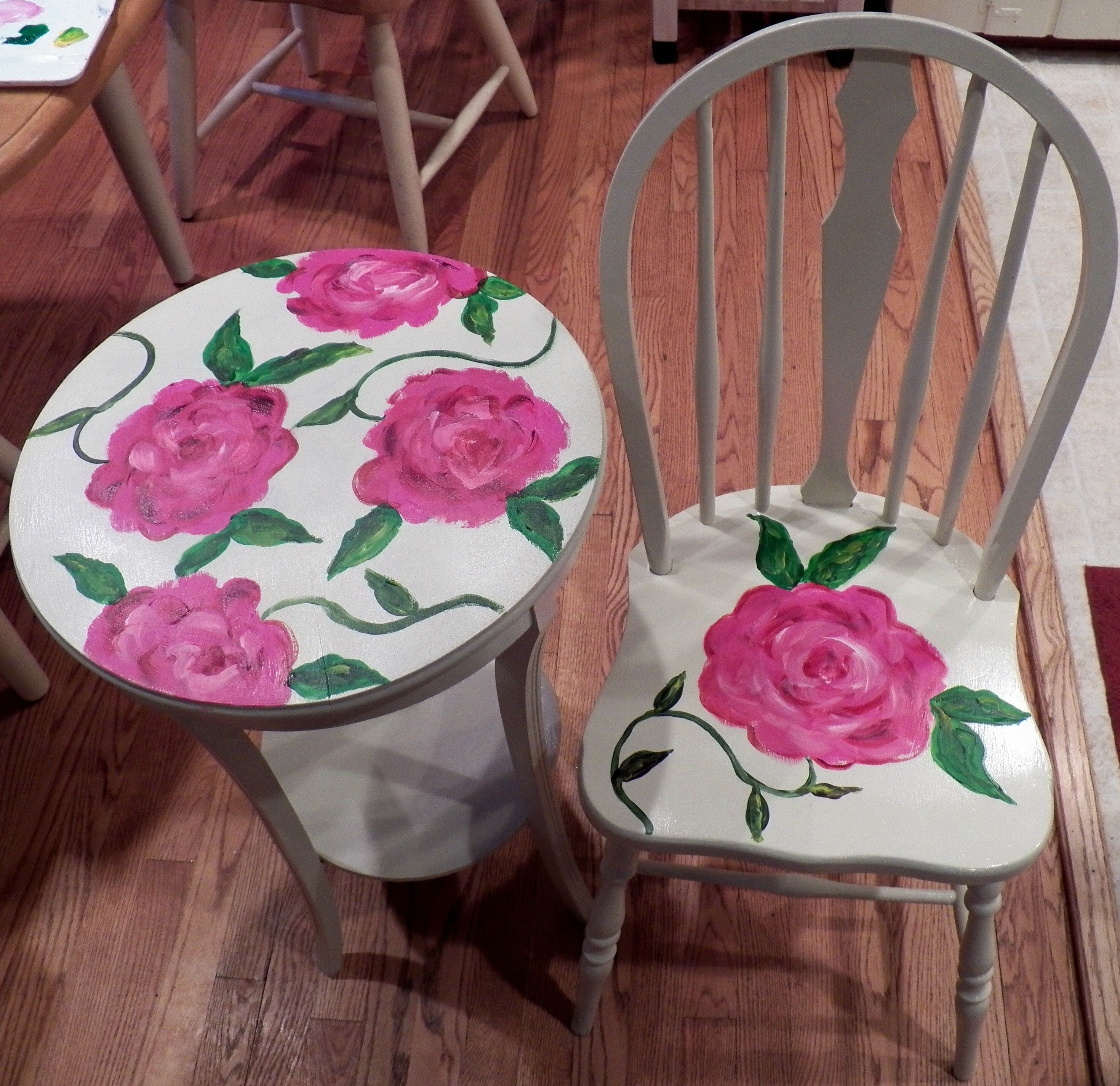 Furniture Place For Learning Page Side Table And Chair With Roses In Rocking Chairs At Roses (Photo 13 of 15)
