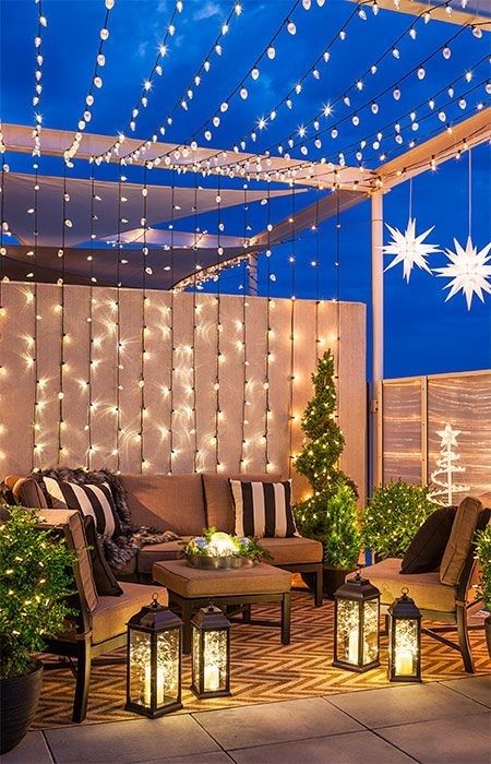30 Charming Porch Decoration Ideas That Will Make A Stunning First In Outdoor Deck Lanterns (View 15 of 15)