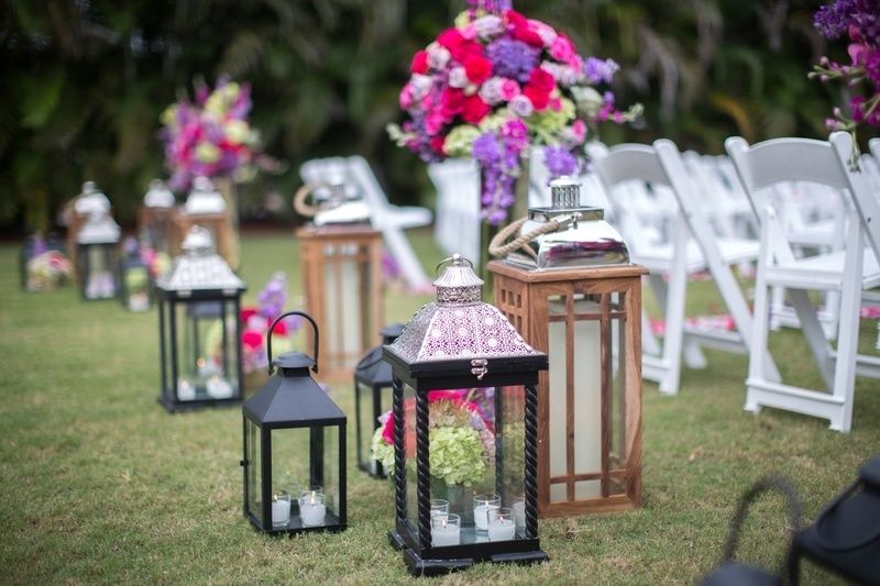 Ceremony Décor Photos – Lanterns With Candles At Ceremony – Inside Within Outdoor Indian Lanterns (View 9 of 15)