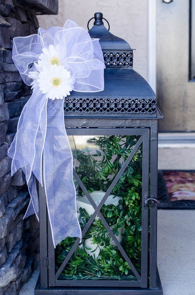 Decorate An Outdoor Lantern For Spring With These Easy Decor Ideas With Outdoor Lanterns Decors (View 4 of 15)