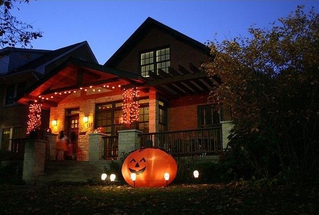 Outdoor Halloween Decorations Ideas To Stand Out Intended For Outdoor Halloween Lanterns (View 8 of 15)