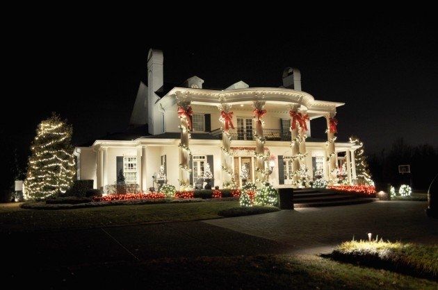 The Best 40 Outdoor Christmas Lighting Ideas That Will Leave You For Outdoor Xmas Lanterns (Photo 13 of 15)