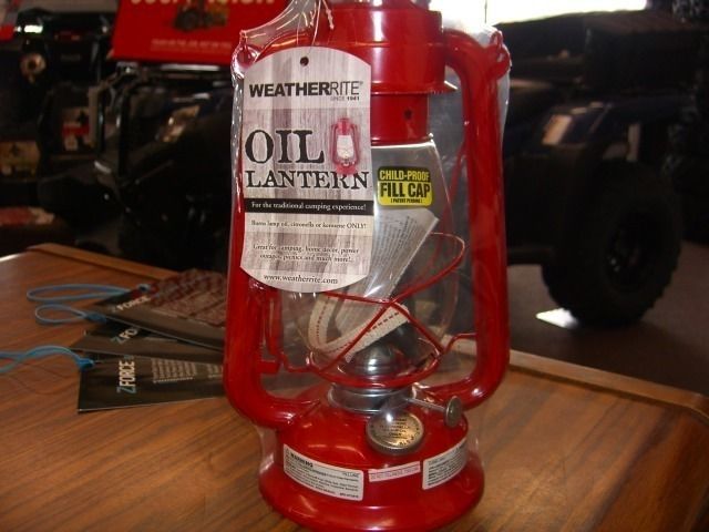 Weatherrite 5554 Outdoor Kerosene Lantern Red | Ebay Regarding Outdoor Kerosene Lanterns (View 12 of 15)