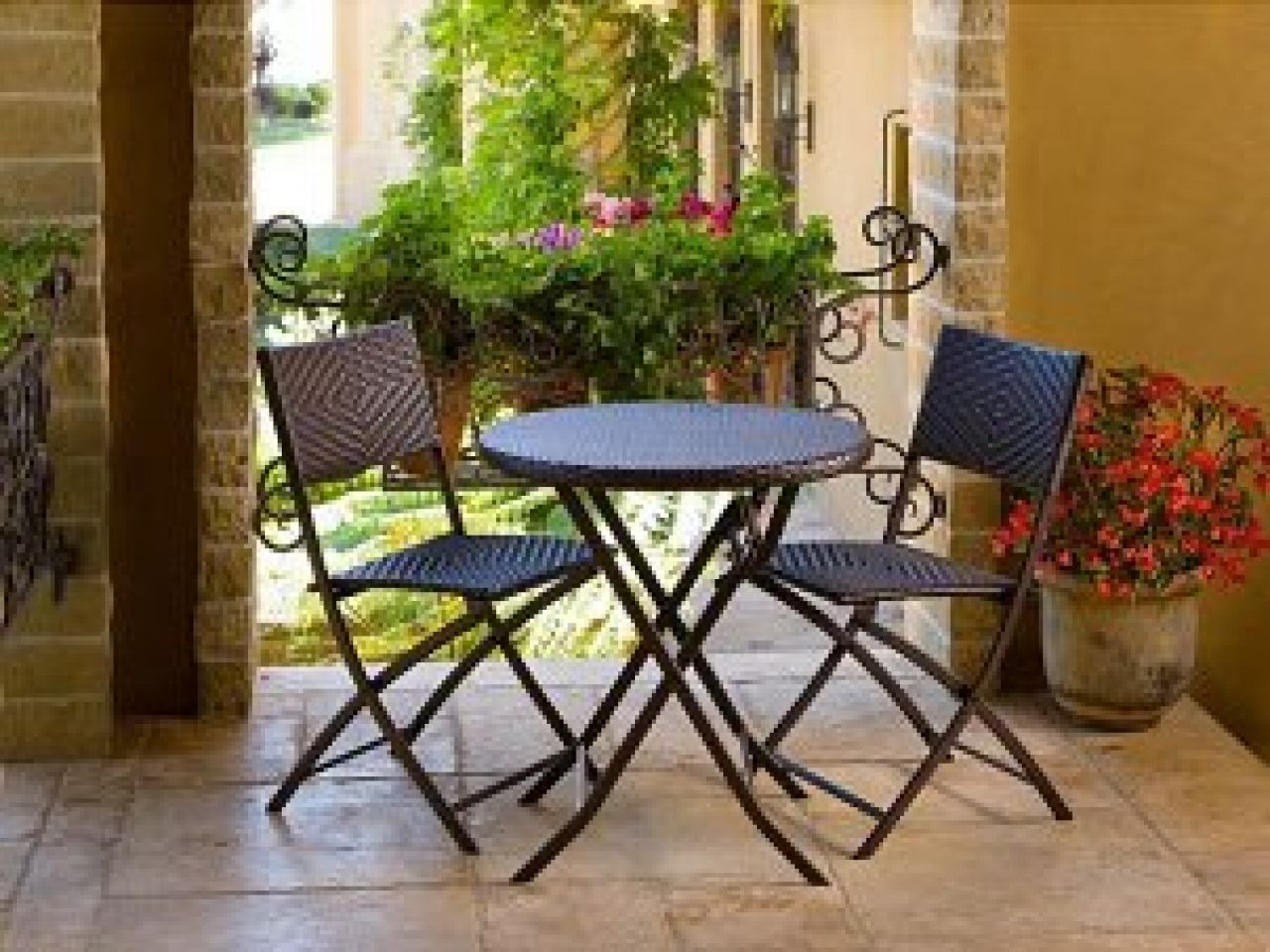 48 Small Compact Dining Sets Outdoor, Patio : Smart Furniture With Regard To 2019 Cincinnati 3 Piece Dining Sets (Photo 12 of 20)