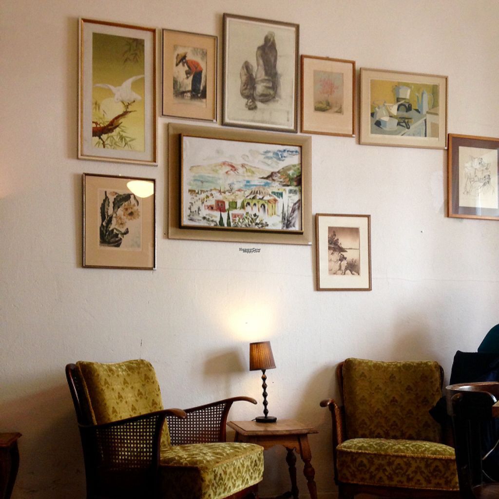 Valladares – Berlin Restaurant – Happycow Within Favorite Valladares 3 Piece Pub Table Sets (Photo 17 of 20)