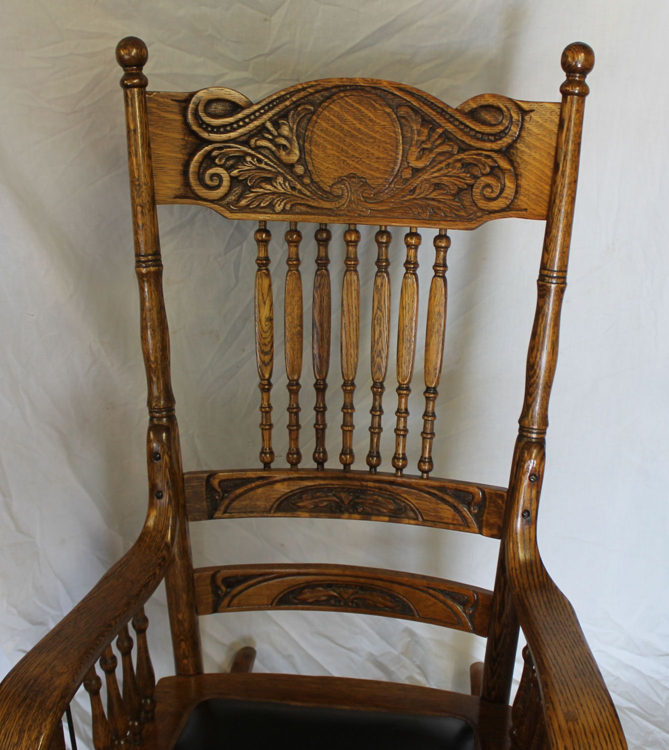 Antique Oak Carved Back Rocking Chair Inside Oak Carved Rocking Chairs Chairs (View 4 of 20)