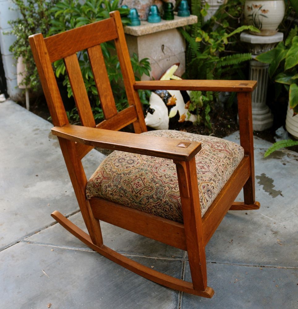 Antique Stickley Arts And Crafts Mission Style Oak Rocker Throughout Luxury Mission Style Rocking Chairs (Photo 8 of 20)