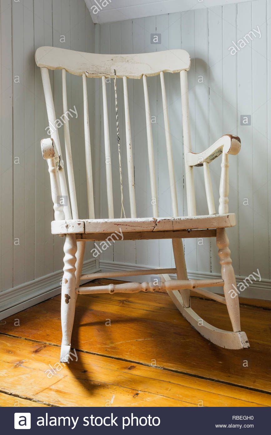 Antique White Painted Wooden Rocking Chair In Corner Of Within Antique White Wooden Rocking Chairs (View 3 of 20)