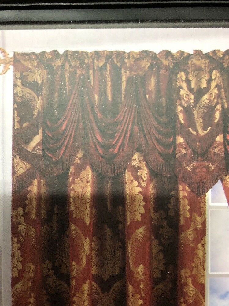 Set Of 2 Elegant Comfort Penelopie Jacquard Look Curtain Panel, Burgundy For Elegant Comfort Luxury Penelopie Jacquard Window Curtain Panel Pairs (View 13 of 50)
